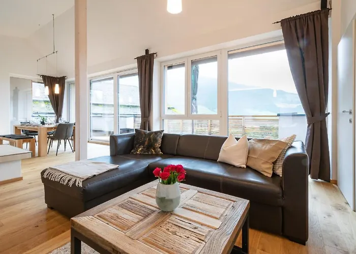Διαμέρισμα Christine Penthouse By Interhome